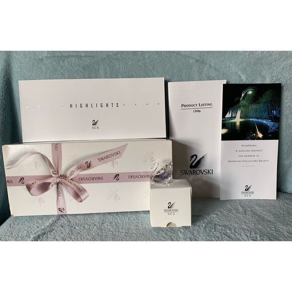 NEW IN BOX Swarovski Crystal LITTLE SWAN Figurine Glass Statue w/ Papers 1.5” - Picture 1 of 7